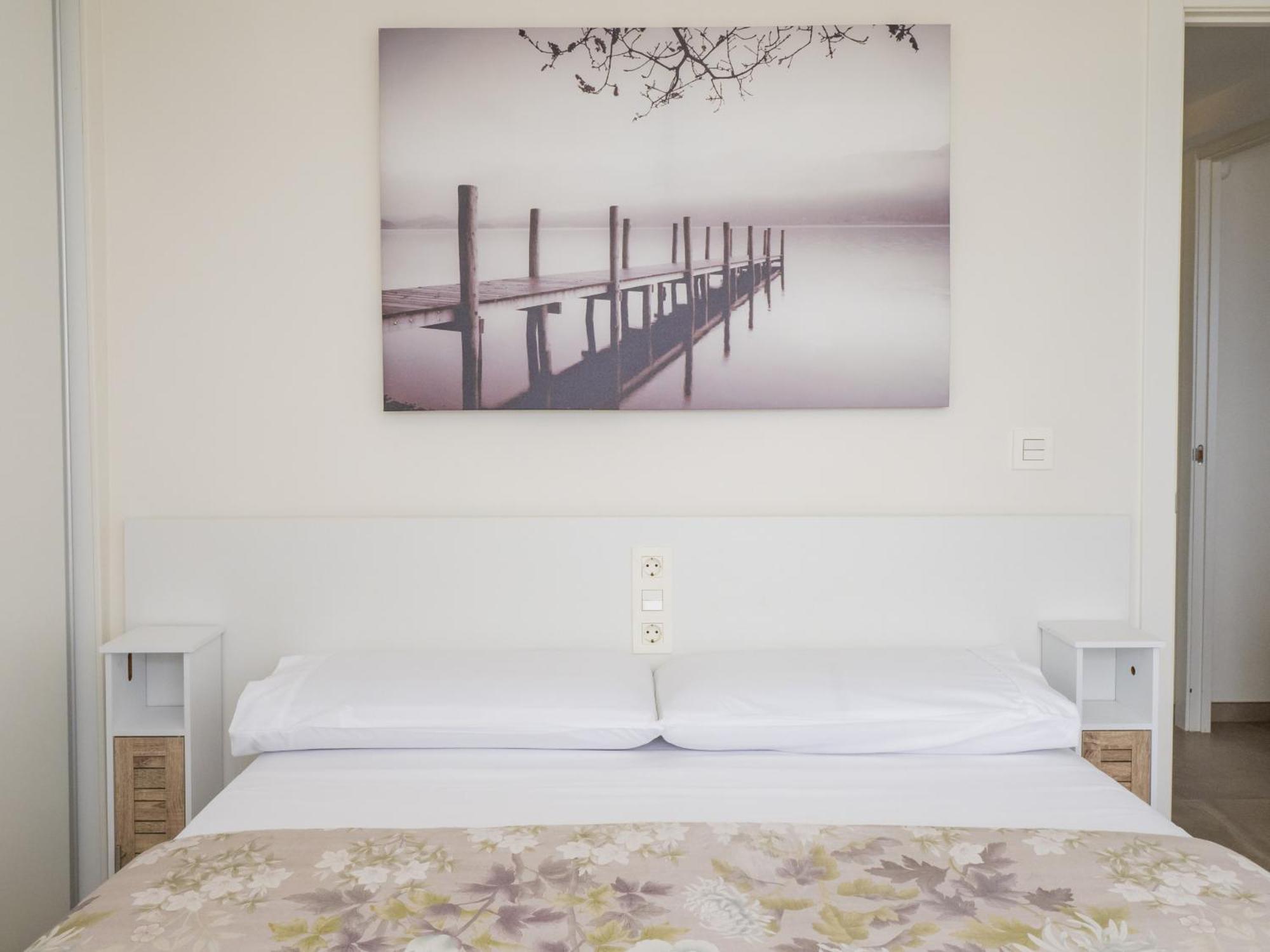 Apartamento Cubo's Oceanview & Free Parking Estepona