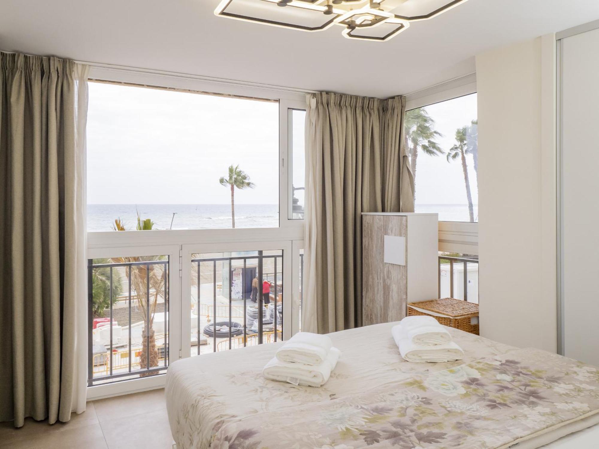Cubo's Oceanview & Free Parking * Estepona