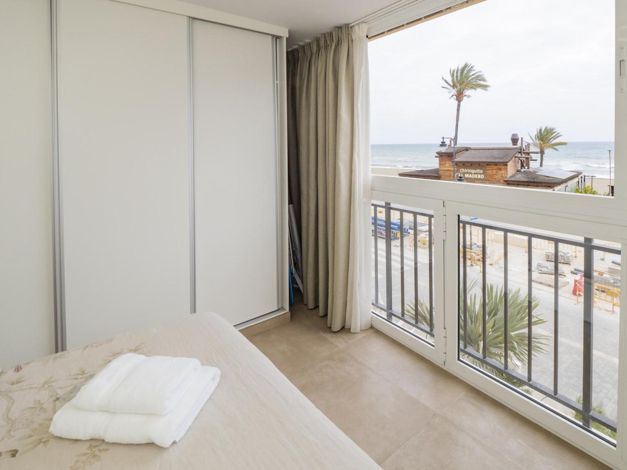 Cubo's Oceanview & Free Parking Apartamento *