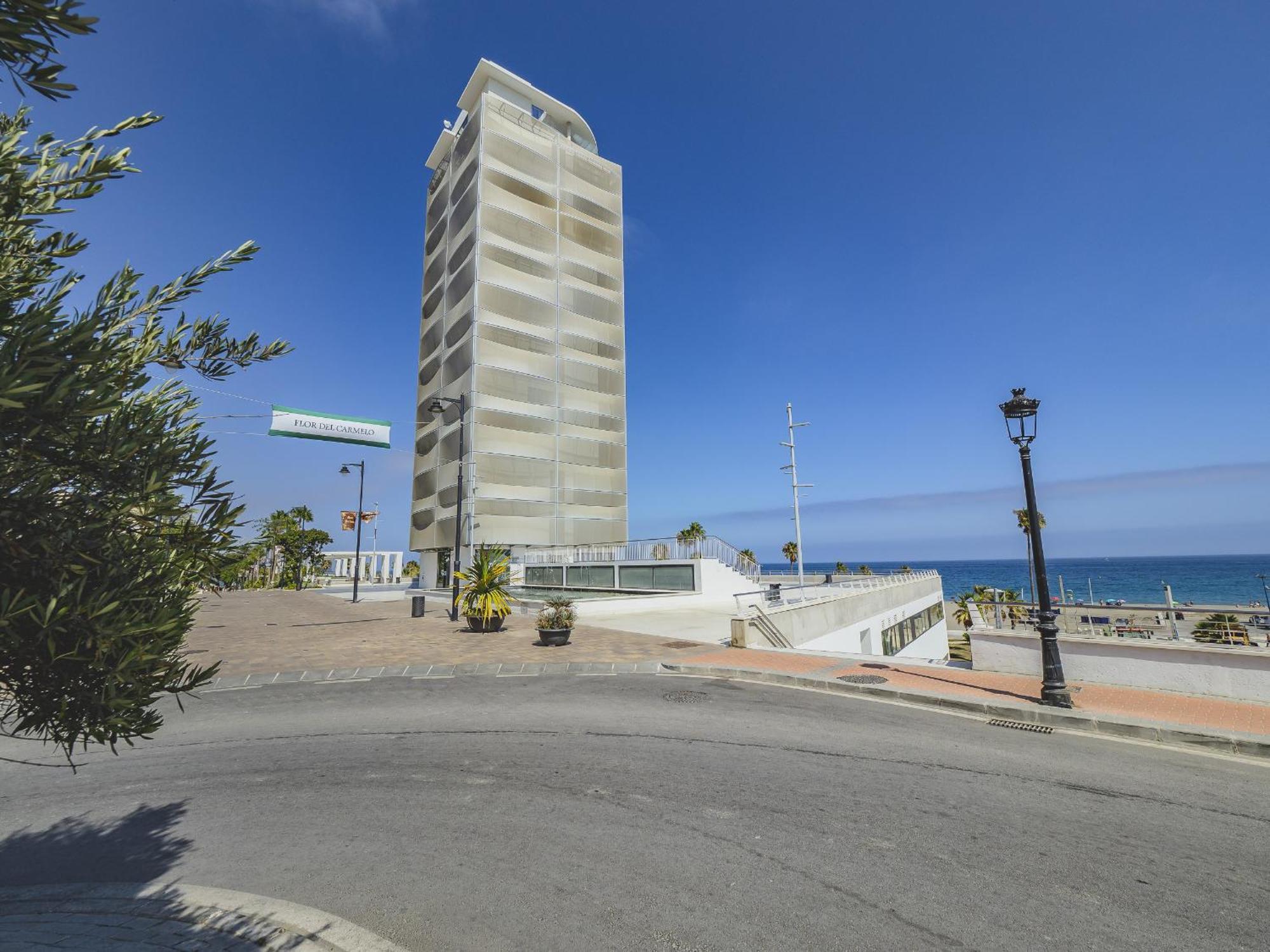 Cubo's Oceanview & Free Parking